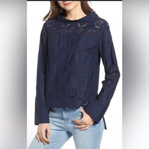 J.Crew Funnel neck Eyelet high Low Top navy blue Size 2 Tall ( XS TALL) EUC